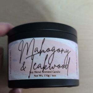 Mahogany & Teakwood Soy Blend Scented Candle - Black